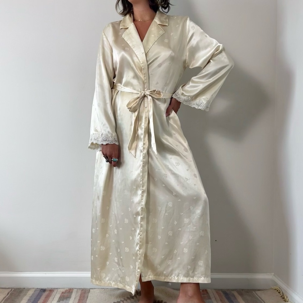 Vintage Jones New York Robe